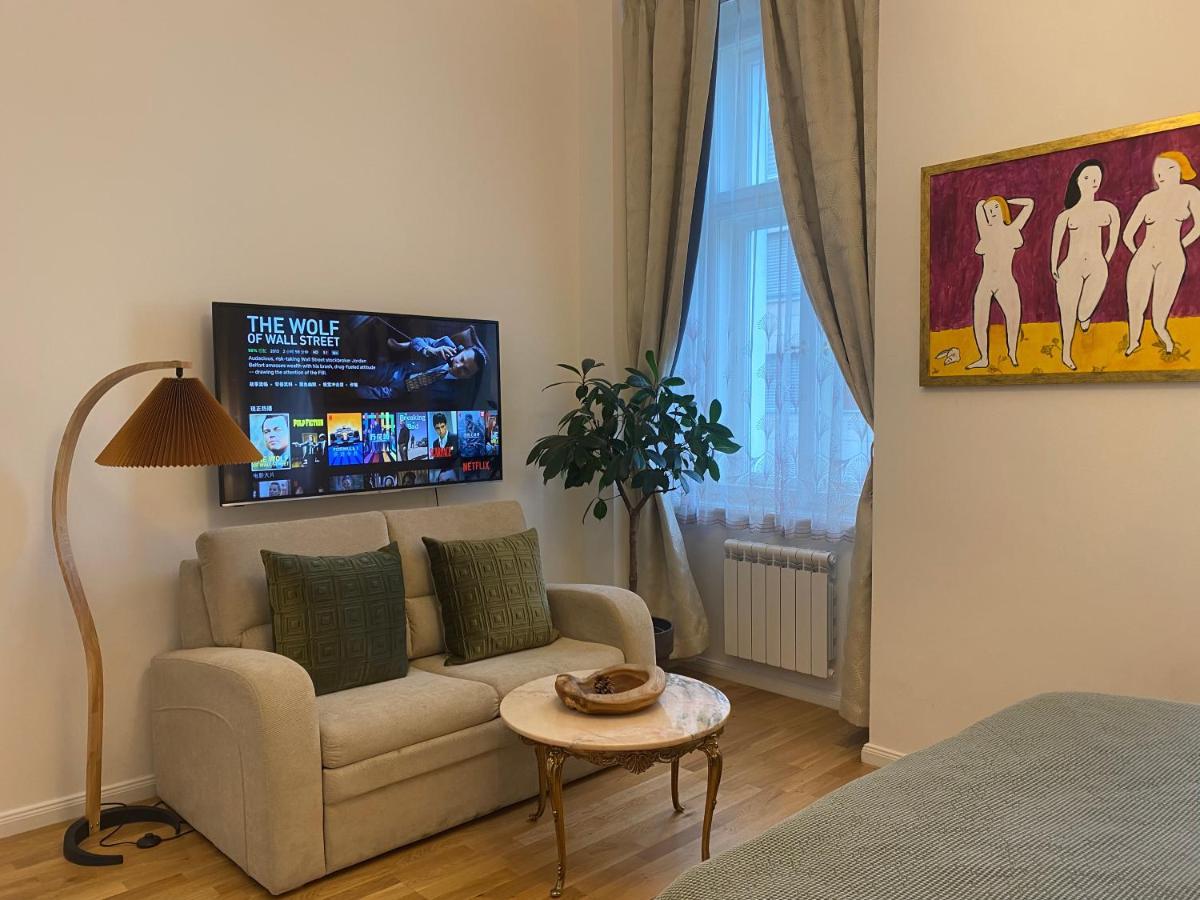 Апартаменти Nana Flat Прага Екстер'єр фото